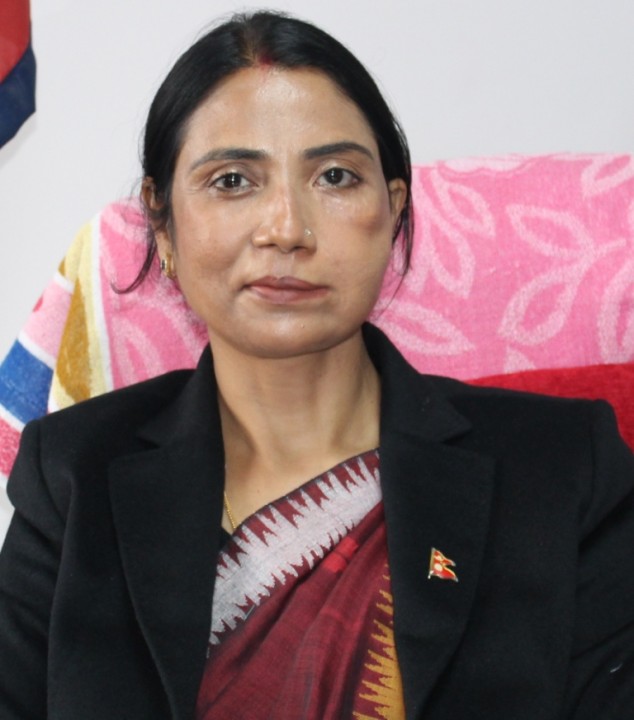 महिला हिंसा रोक्न कानून कार्यान्वयनमा कडाइ गर्नुपर्छ : मन्त्री महतो