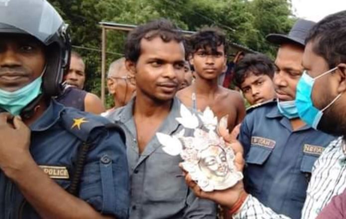 छिन्नमस्ता देवीको मुकुट चोर्नेलाई प्रहरीले छोप्यो