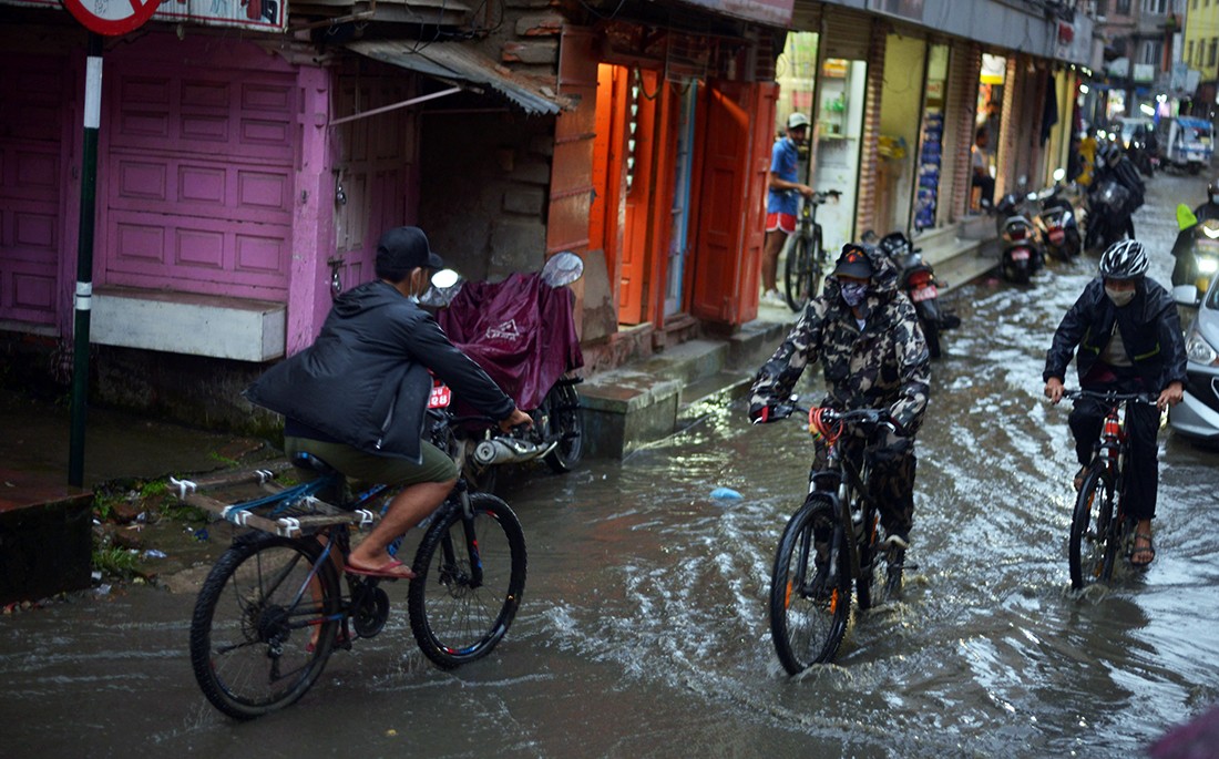mangal bazae flood.jpg