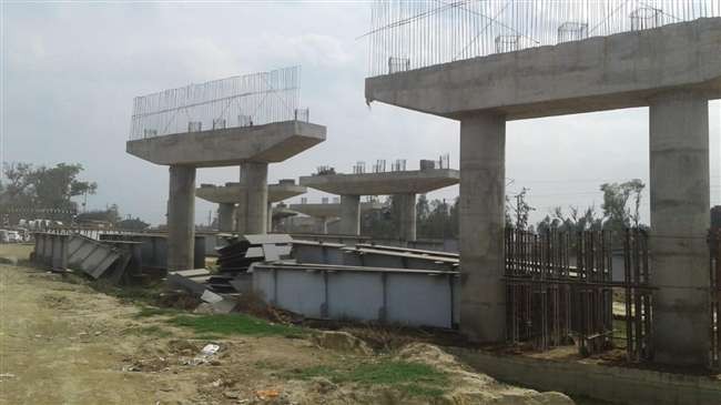 यी निर्माण व्यवसायी, सरकारको कालोसूचीमा टिलिक्क
