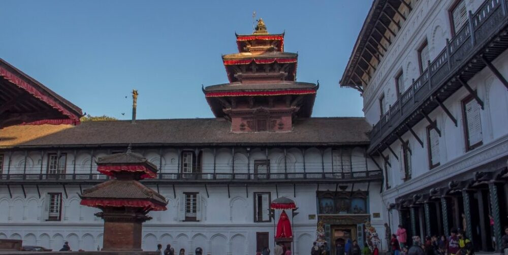 राजाले चलाएको हतियार सार्वजनिक