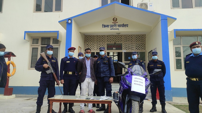 पत्नीको हत्यापछि आगो लगाएर भागेका युवक ७ वर्षपछि पक्राउ।