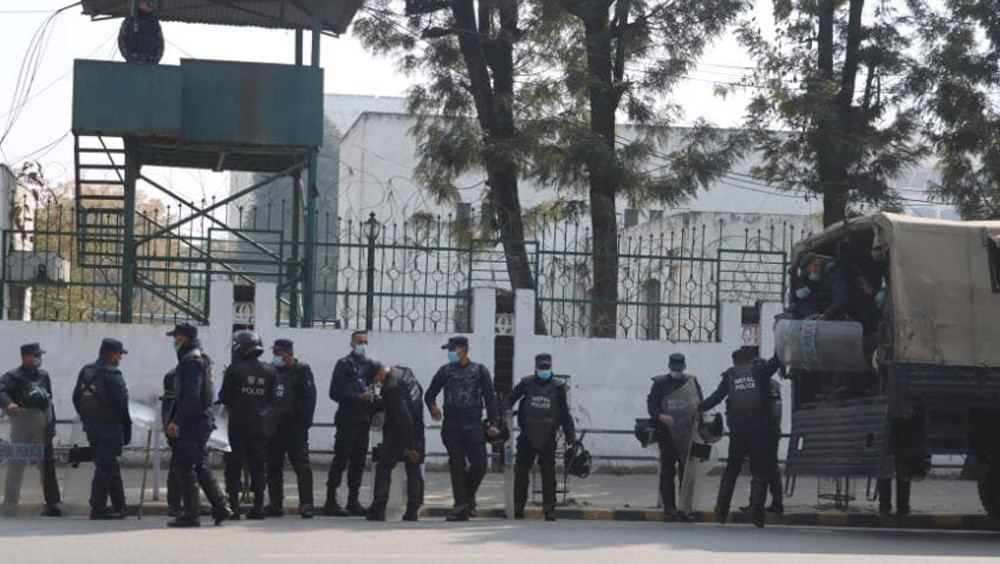 एमसीसी विरोधः प्रहरीको लश्कर, जनताको टक्कर